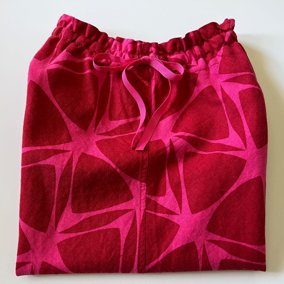 H&M Red & Pink Geometeric Pattern Swing Skirt Size 6 - Picture 10 of 11